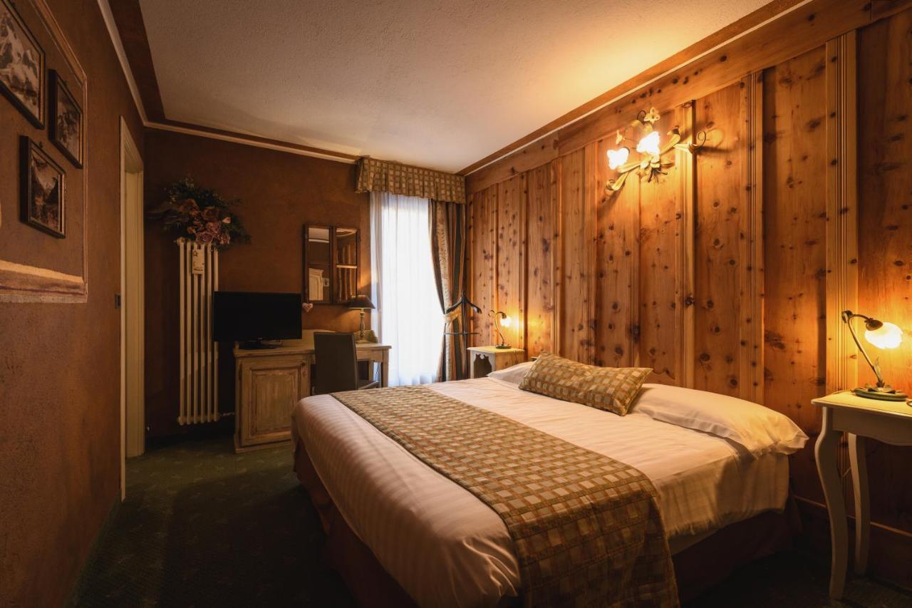 Hotel Chalet La Meridiana Saint-Pierre Buitenkant foto