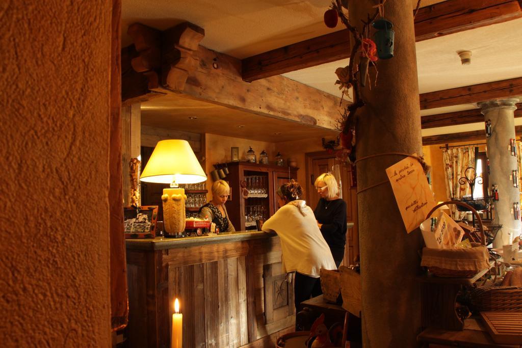 Hotel Chalet La Meridiana Saint-Pierre Buitenkant foto